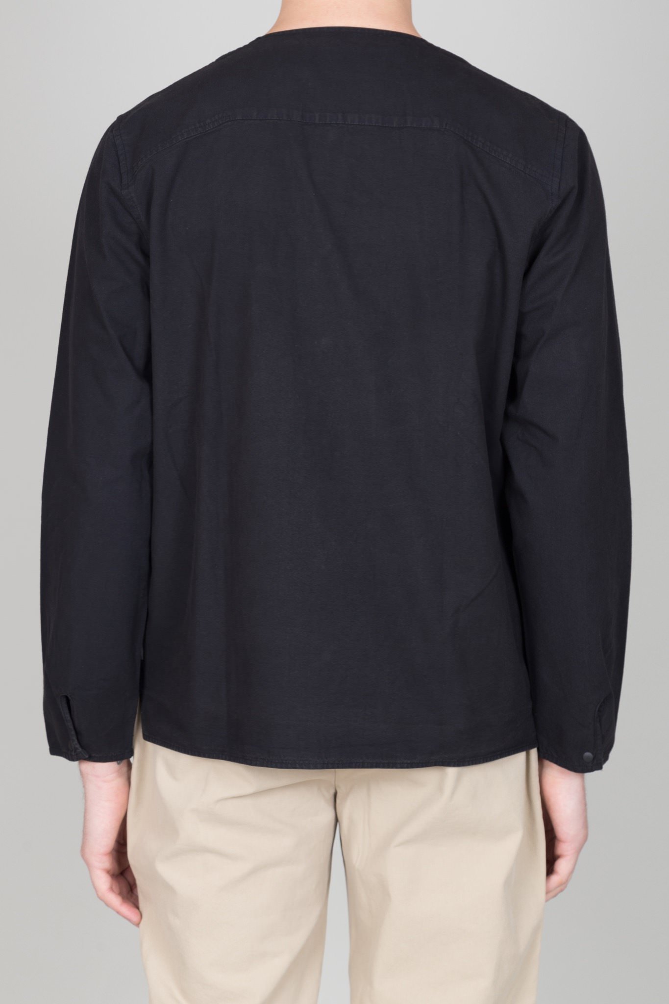 COLLARLESS-POPSTUD-WASHEDBLACK-4