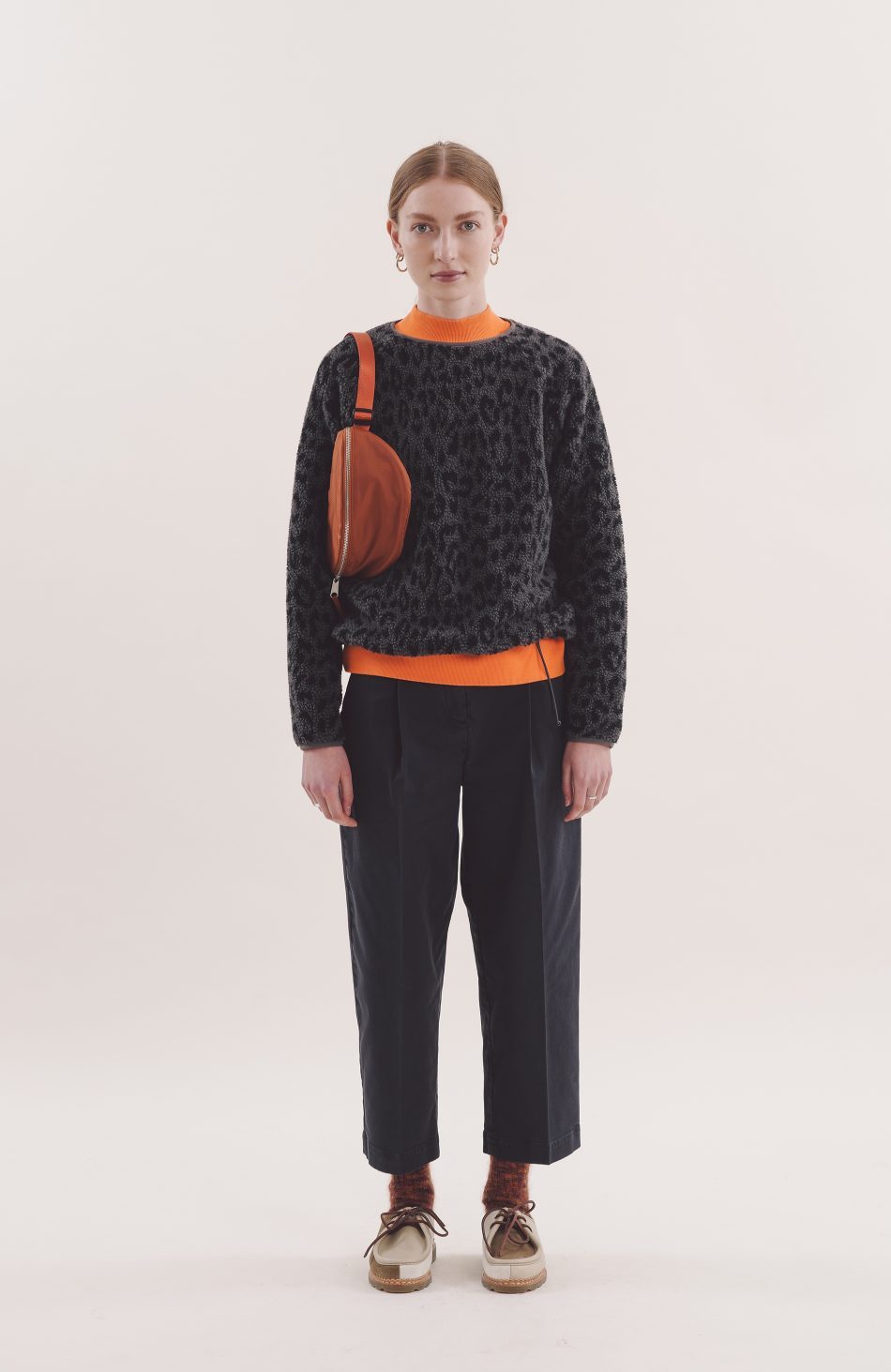 YMC-WOMENS-AW19-MAIN-COLLECTION-29-04-7319-950x1463-1
